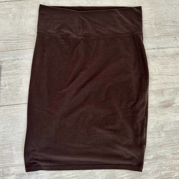 Athleta brown pencil skirt fitted stretch size Medium Petite​​​​​​​ - Picture 2 of 4